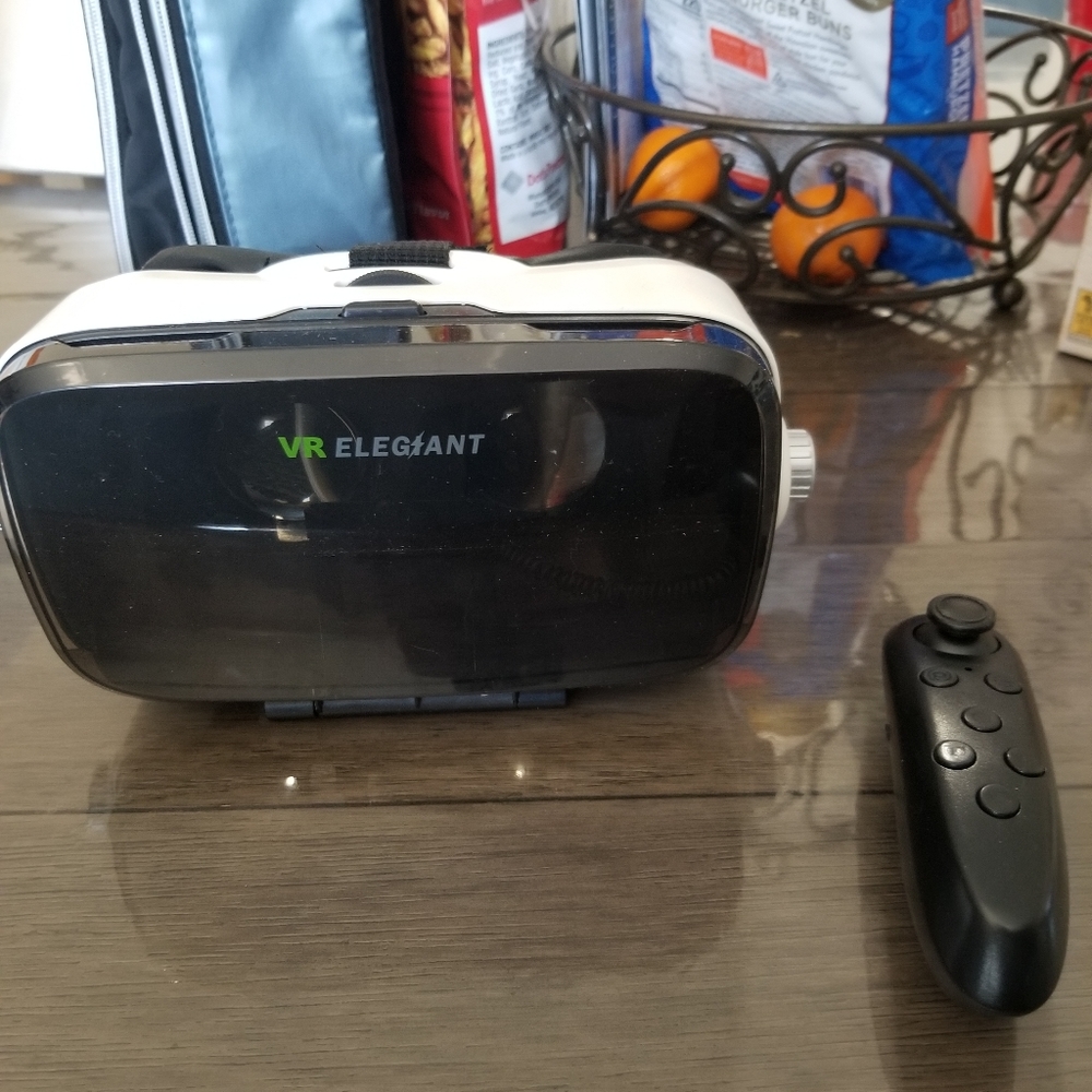 Elegant VR HEADSET FOR GAMERS